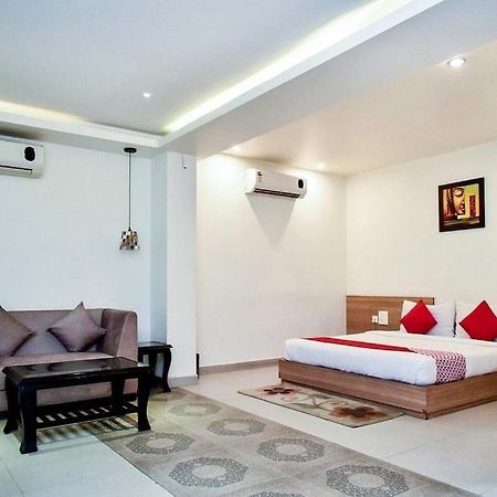 Hotel City Square Hisār 외부 사진