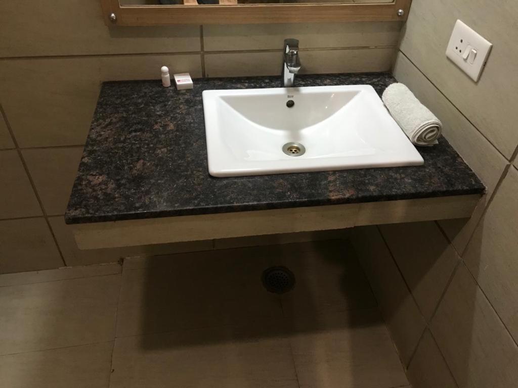 Hotel City Square Hisār 외부 사진