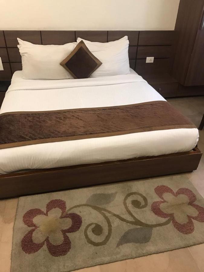 Hotel City Square Hisār 외부 사진