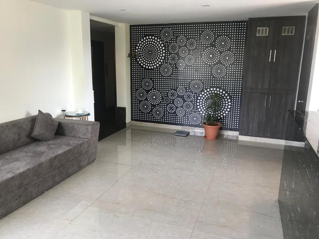 Hotel City Square Hisār 외부 사진